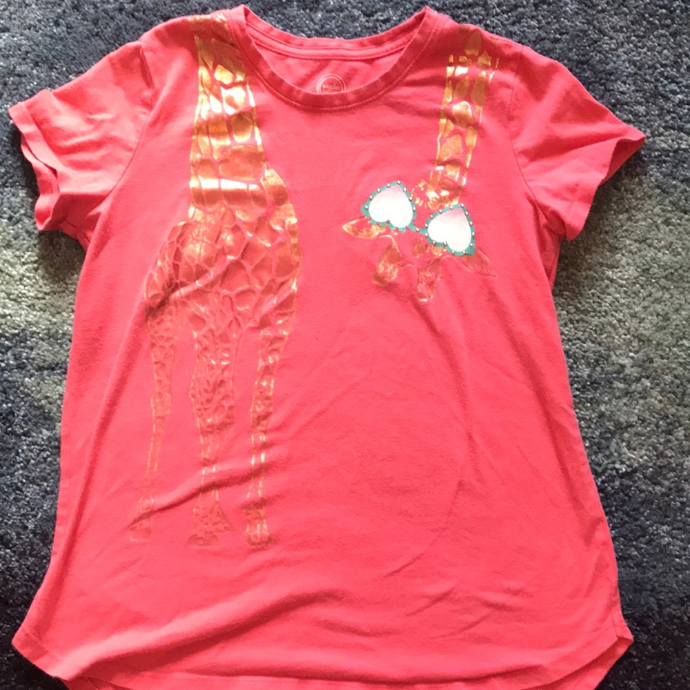 Giraffe shirt